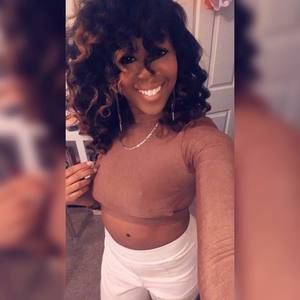 Meet your Posher, Mel